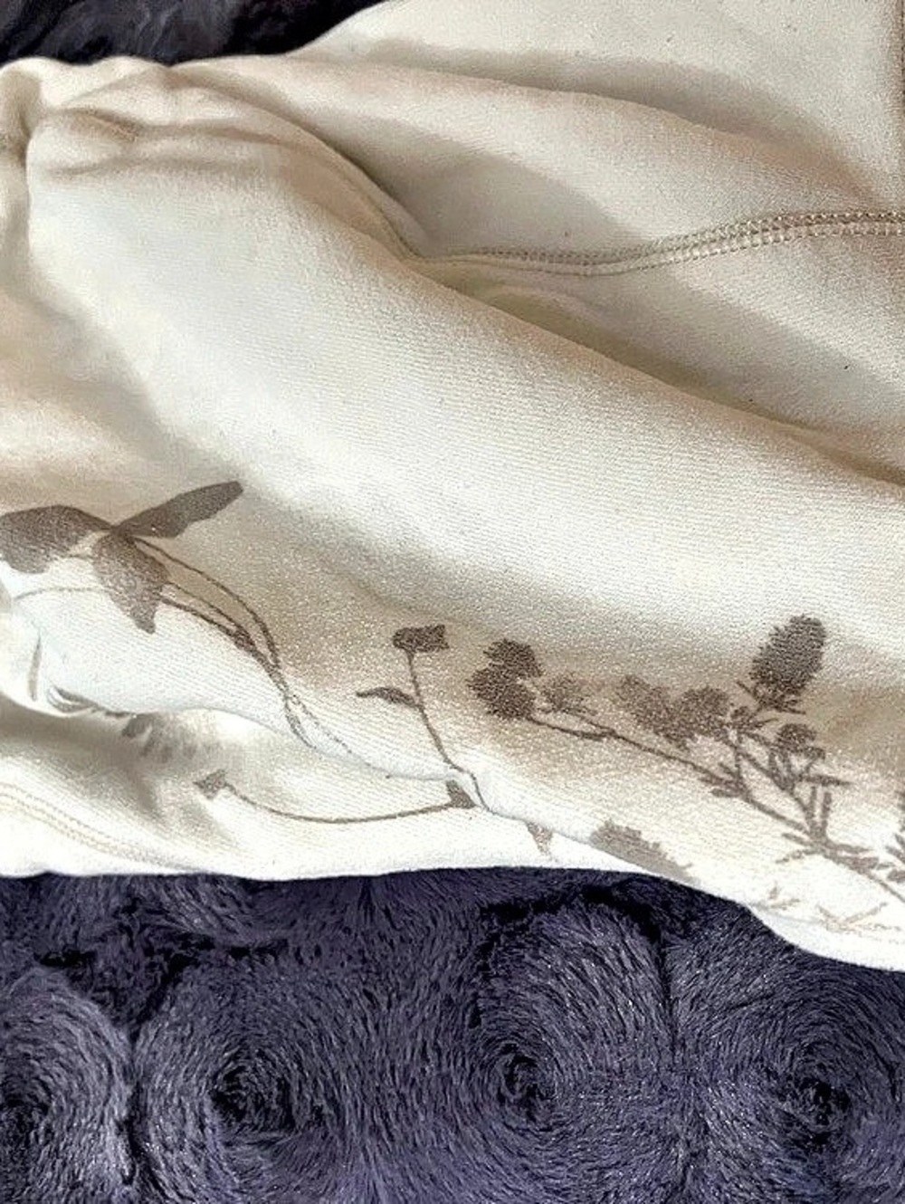 American Eagle Outfitters Eagle Fleece Floral Hoodie Size large - Picture 5 of 6